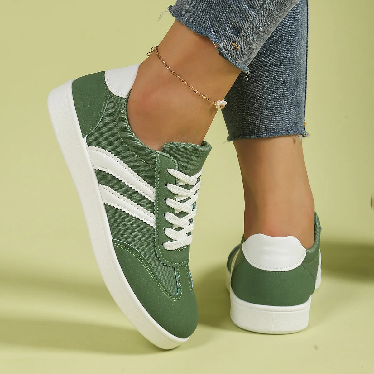 2026 Summer Athletic Shoes for Women Running Lightweight Lace-up Training Sneakers Women Size 43 Flat Sports Chaussures Femme