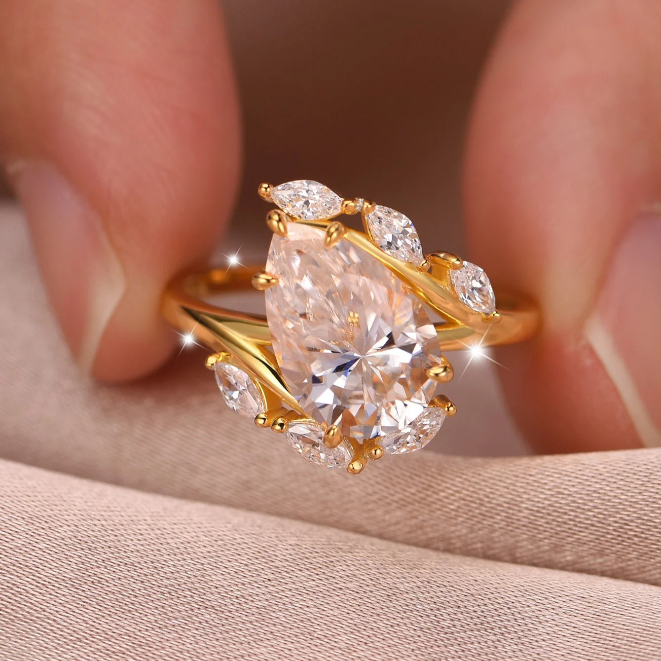 4ct Pear Moissanite Ring Fine Jewelry 925 Sterling Silver 18K Gold Plated Plated Luxury Gift