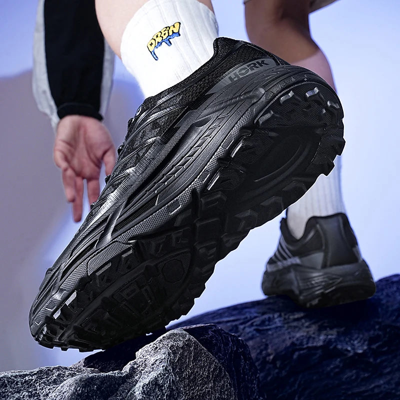 Men'S Fashionable Sports Shoes With Thick Soles Shock-Absorbing Anti Slip Breathable And Casual Shoes Suitable For Daily Wear